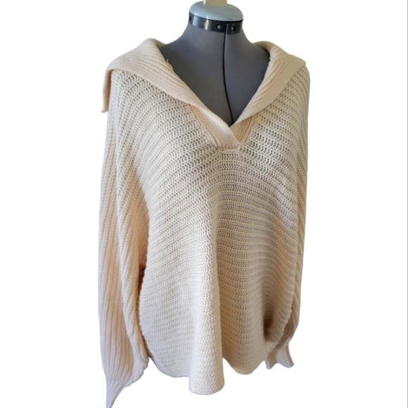 Missguided Sweaters - Missguided V-neck Shawl Knit Sweater Size 12 Cream